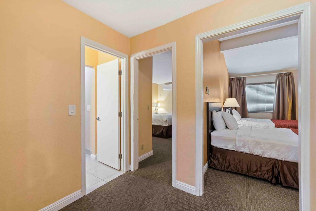 The Lemon Tree Hotel Anaheim Exterior foto